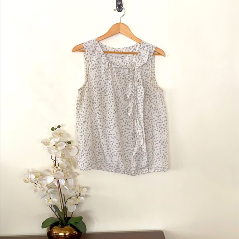 🌟Ann Taylor LOFT top w/buttondown ruffle Wmns L☀️